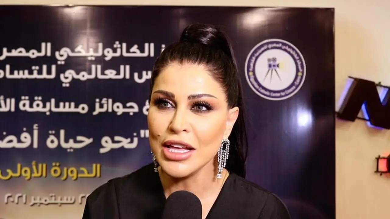 خلاف ينشب بين أدهم وآمنة حول قرار الإنجاب في الحلقة 8 من اللون الأزرق